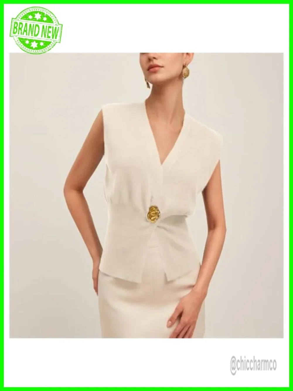 Sleeveless Sweater Vest Deep V-Neck Button Down Waist Cinched Knit Pullover
